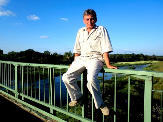  ,   Serg, 64 ,   