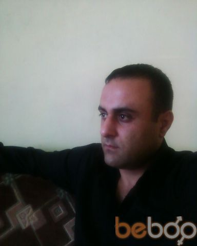  ,   Artur, 42 ,     , c 