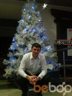  ,   David , 43 ,   ,   , c , 