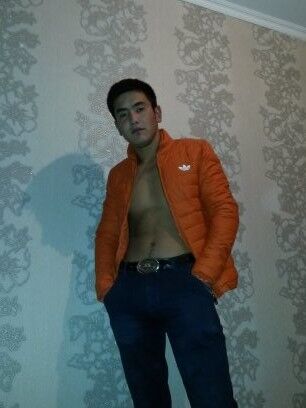  ,   Mark, 32 ,   