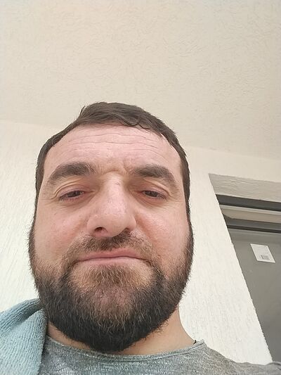  ,   Titan, 41 ,   ,   