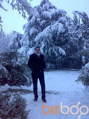  ,   Armen, 40 ,   