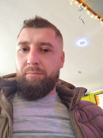  ,   Dany, 34 ,   ,   