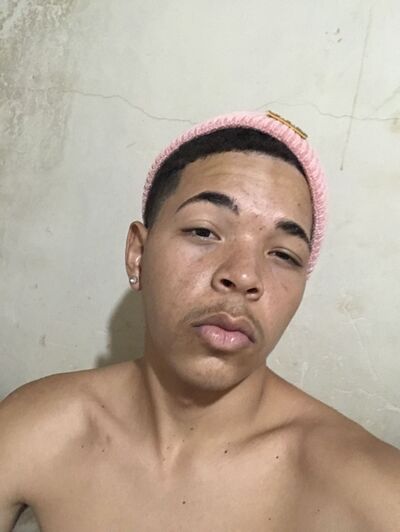  -,   Matheus, 25 ,   ,   