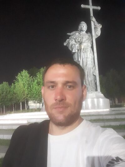  ,   Vitaly, 30 ,   ,   