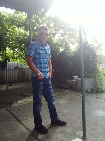 ,   Andrei, 39 ,   ,   , c 