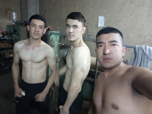  ,   Sirojiddin, 30 ,     , c 