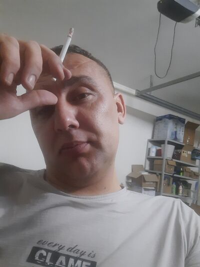  --,   Denis, 43 ,   ,   