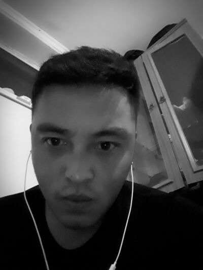  ,   Eidir, 39 ,  