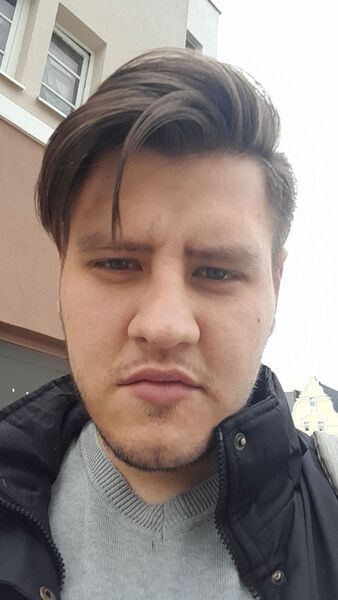  ,   Denis, 28 ,   ,   