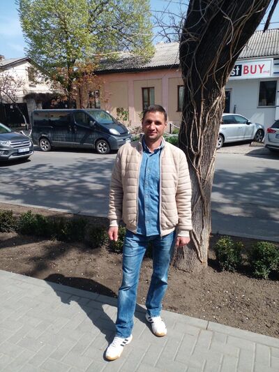  ,   Marin, 42 ,   c 