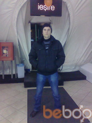  ,   Jaca, 34 ,   