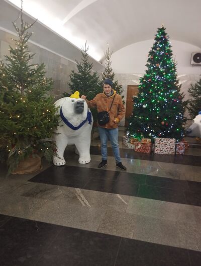  ,   Oleg, 40 ,   ,   