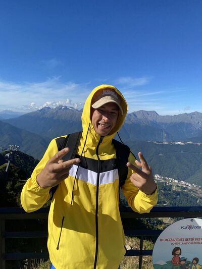  ,   Maxim, 32 ,   ,   , c , 