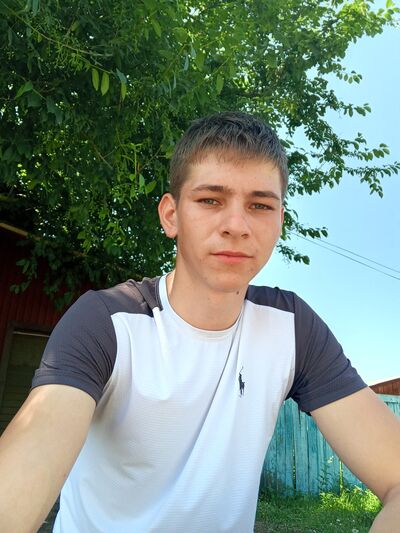  -,   Alexander, 24 ,   ,   , c 