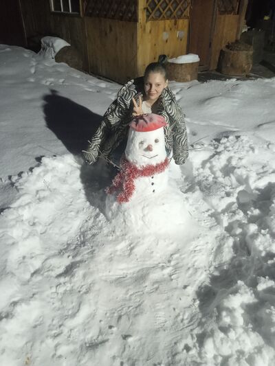  ,   Milena, 20 ,  