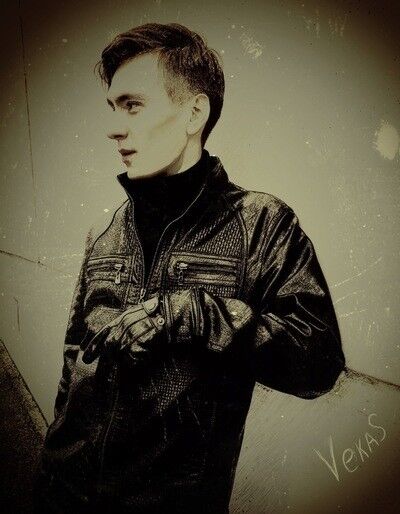  18522649  Vekas, 28 ,    