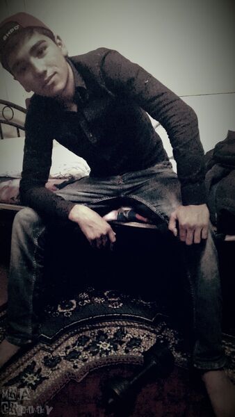  -,   Mr A, 28 ,   