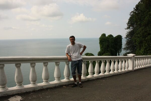  ,   Ika, 32 ,   ,   , c 