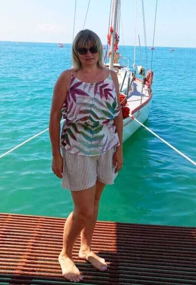  ,   Elena, 54 ,   ,   , c , 