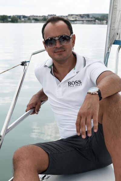  ,   Vitas, 40 ,   ,   