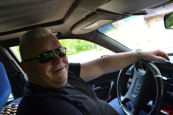  ,   Petr, 57 ,  
