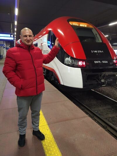  Jarocin,   Vitalii, 43 ,   ,   , c 