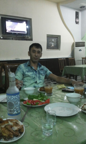  ,   Sodiqjon, 45 ,   