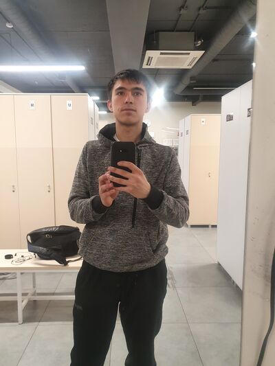  ,   Farhod, 24 ,     