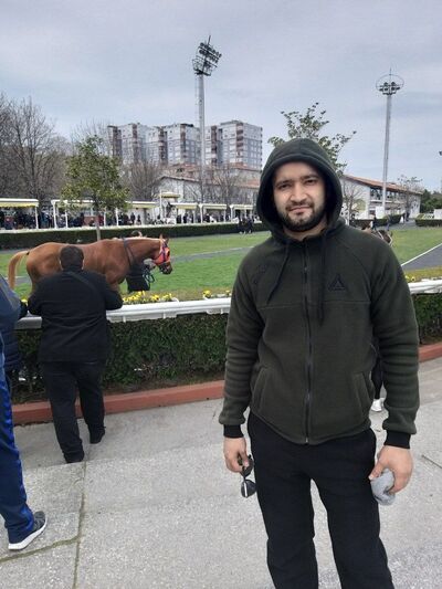  ,   Islombek, 32 ,   ,   
