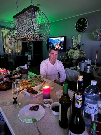  -,   Pavel, 47 ,   ,   , c 