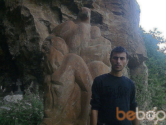  ,   Sargis, 40 ,  
