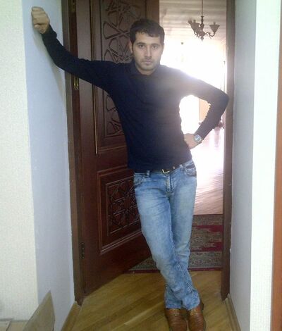  ,   Sadik, 35 ,   ,   , c 