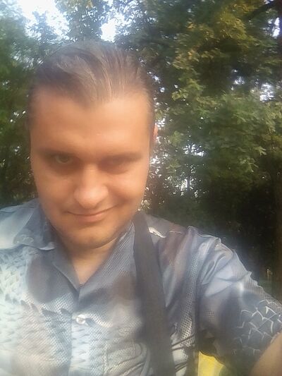  ,   Aznable, 38 ,   ,   , c 