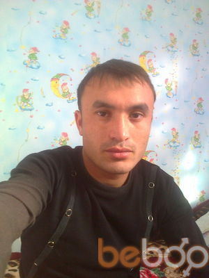  ,   Rusik, 32 ,   