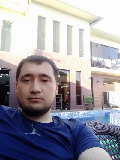  ,   Aziz, 33 ,   ,   