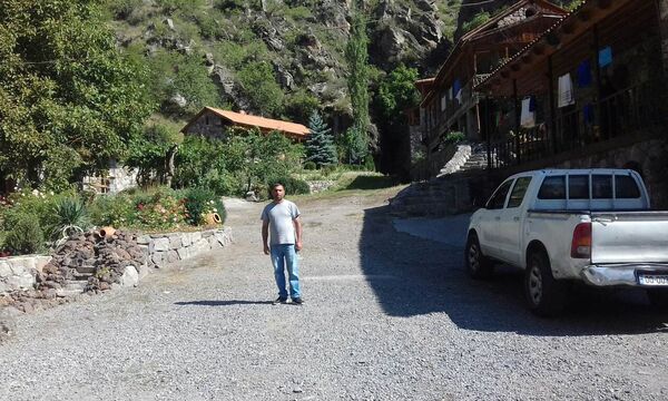  ,   Ovik, 46 ,   , 