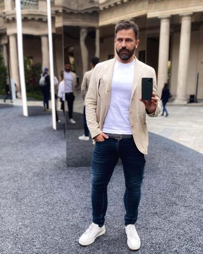  ,   Asad, 41 ,   ,   , c 