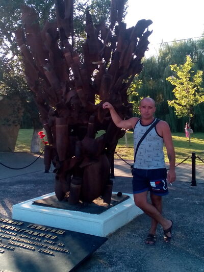  ,   Vovik, 42 ,   ,   , c , 