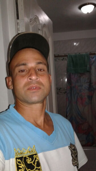  ,   Yordaniel, 44 ,   ,   