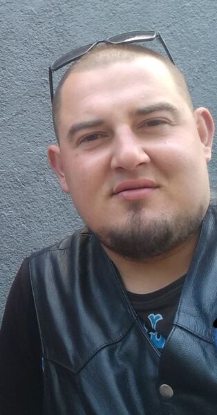  ,   Dioni, 35 ,   ,   , c , 