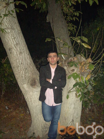  ,   Jeyms, 37 ,   