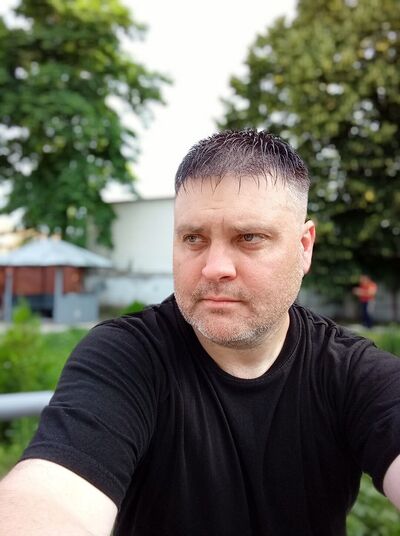  ,   Slava, 39 ,   ,   