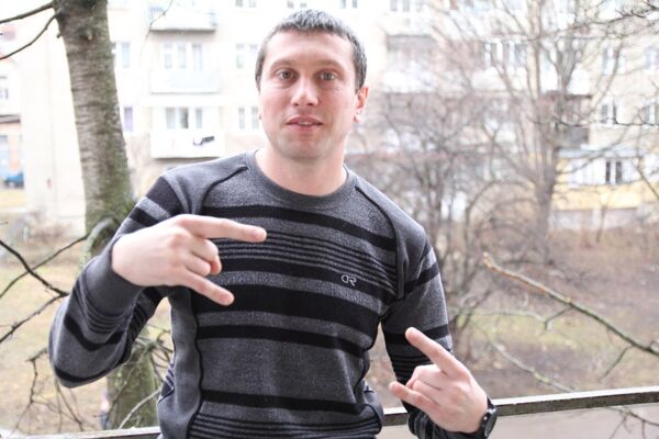  ,   Vasil, 49 ,   ,   , c 
