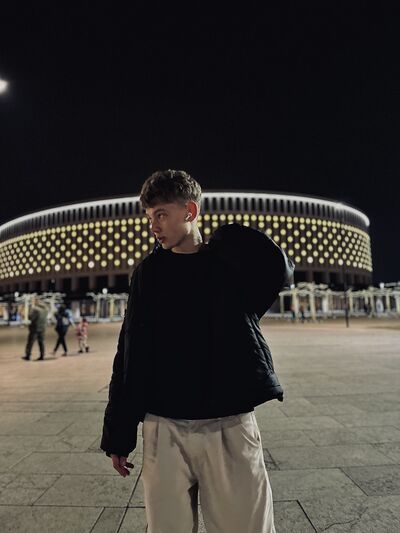  ,   Artem, 24 ,   ,   , 