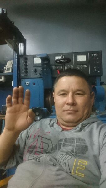  ,   Artur, 45 ,   