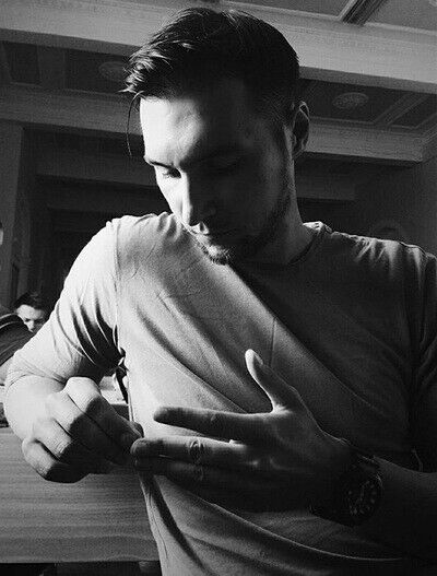  ,   Anton, 29 ,  