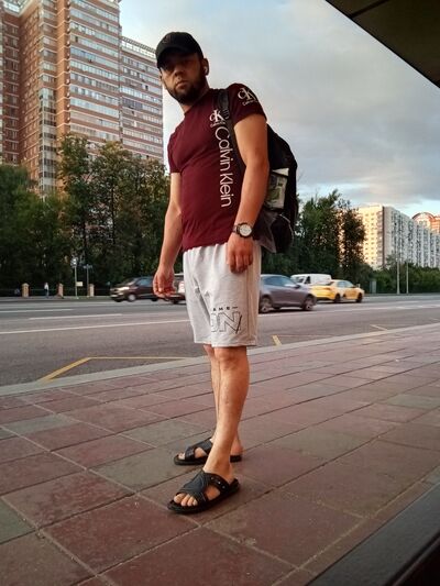  ,   Farruxjon, 34 ,  