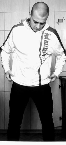  ,   Aleksandr, 37 ,   ,   , c , 