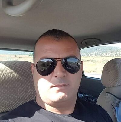  ,   Mehmet, 41 ,   ,   